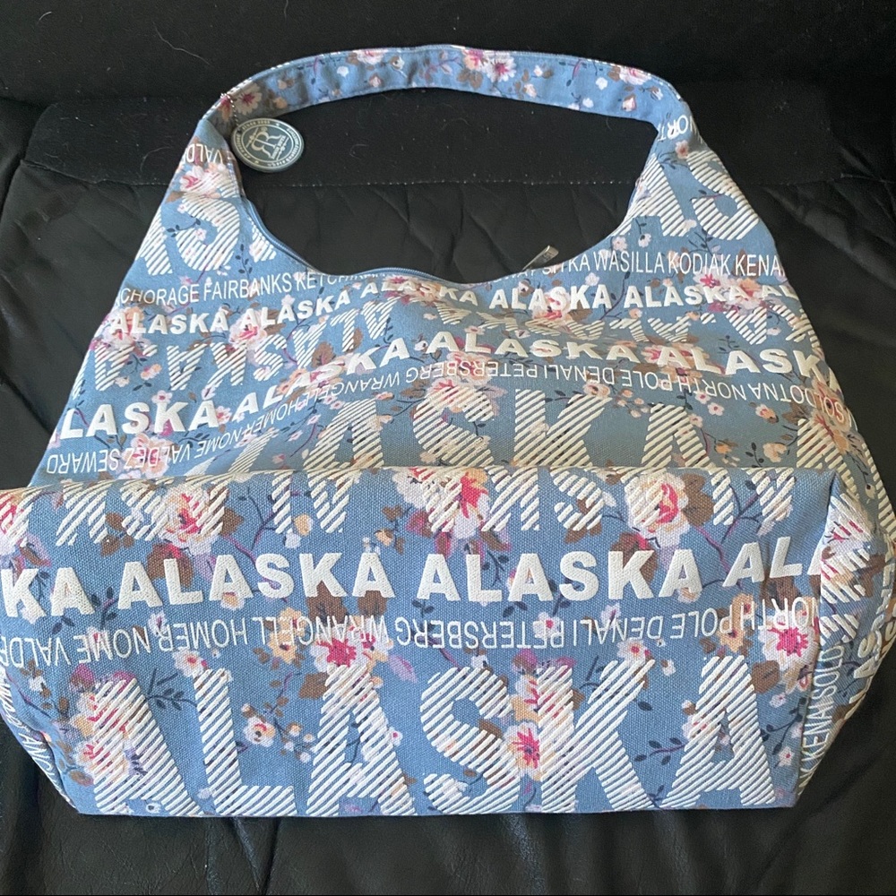 - ALASKA HOBOS BAG